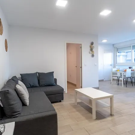 Torre Cervantes, Moderno, Luminoso, A 5 Min De La Playa